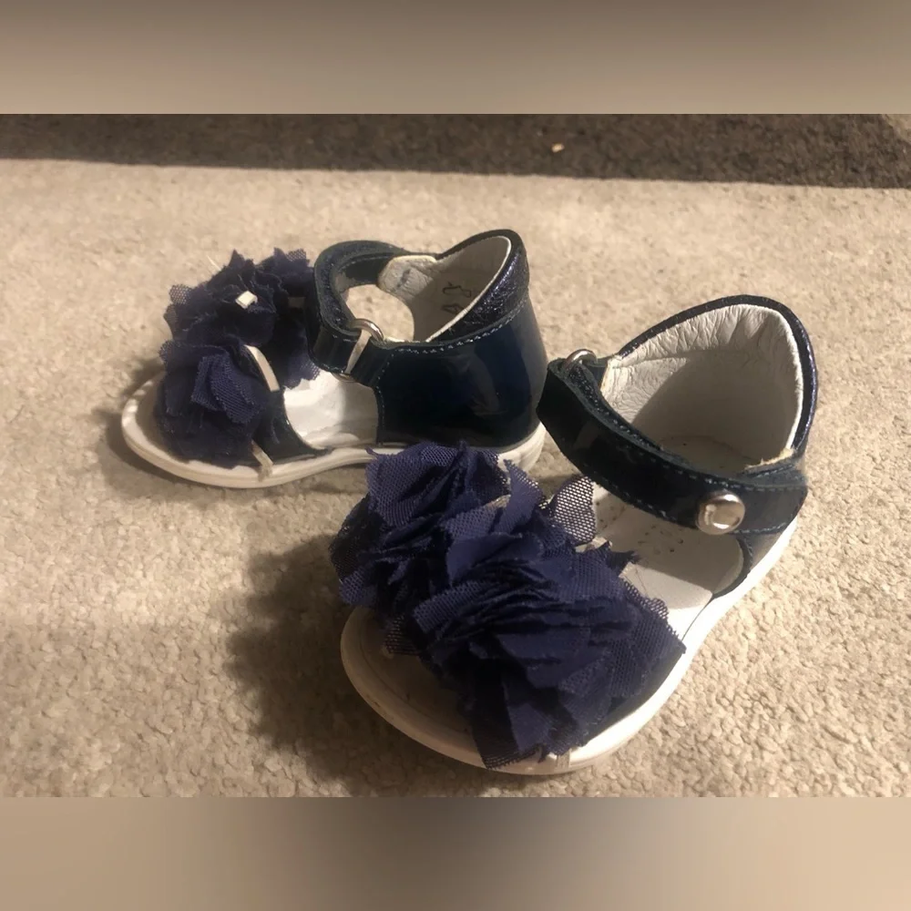 Walkey leather baby girl shoes